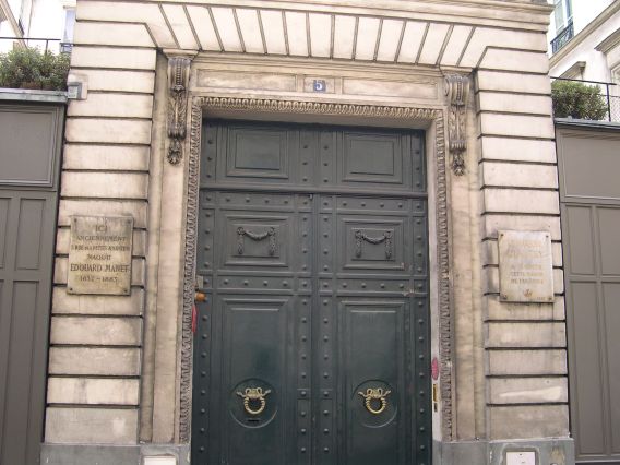  Maison natale d'Edouard Manet (1832-1883), où habita le Maréchal Lyautey de 1911 à 1934